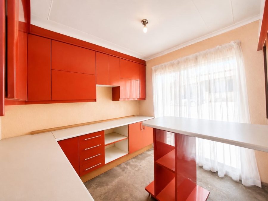 3 Bedroom Property for Sale in Tlhabane West North West